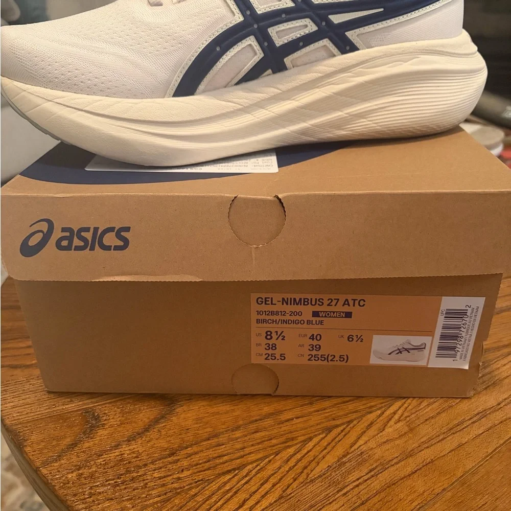 GEL-NIMBUS 27 ASICS TRACK CLUB size 8.5 Women’s - Picture 5 of 6